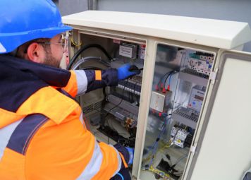DEWA-approved electrical panel inspection and testing in a residential building Deira Dubai
