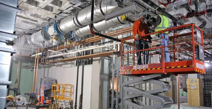 Mechanical engineer inspecting HVAC and building systems in Dubai