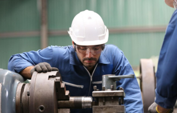 Industrial mechanical maintenance and equipment inspection services